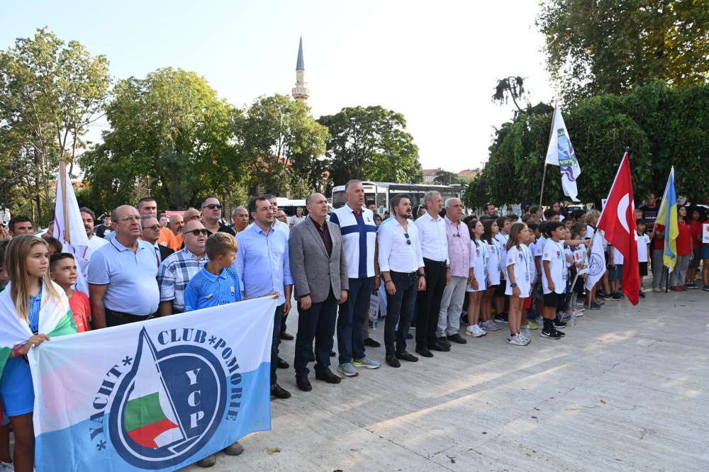 6. Uluslararası Süleymanpaşa CUP Yelken Yarışları kortejle başladı