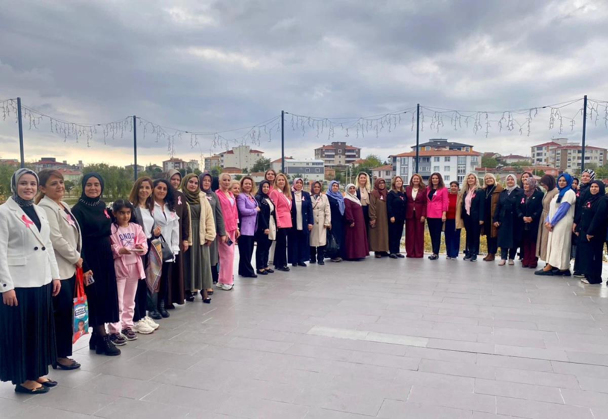 AK Parti Kadın Kolları’ndan Tekirdağ’da Kadın Sağlığı Farkındalık Semineri 