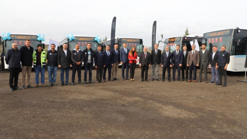 BÜYÜKŞEHİR BELEDİYESİ ARAÇ FİLOSUNU GENİŞLETİYOR