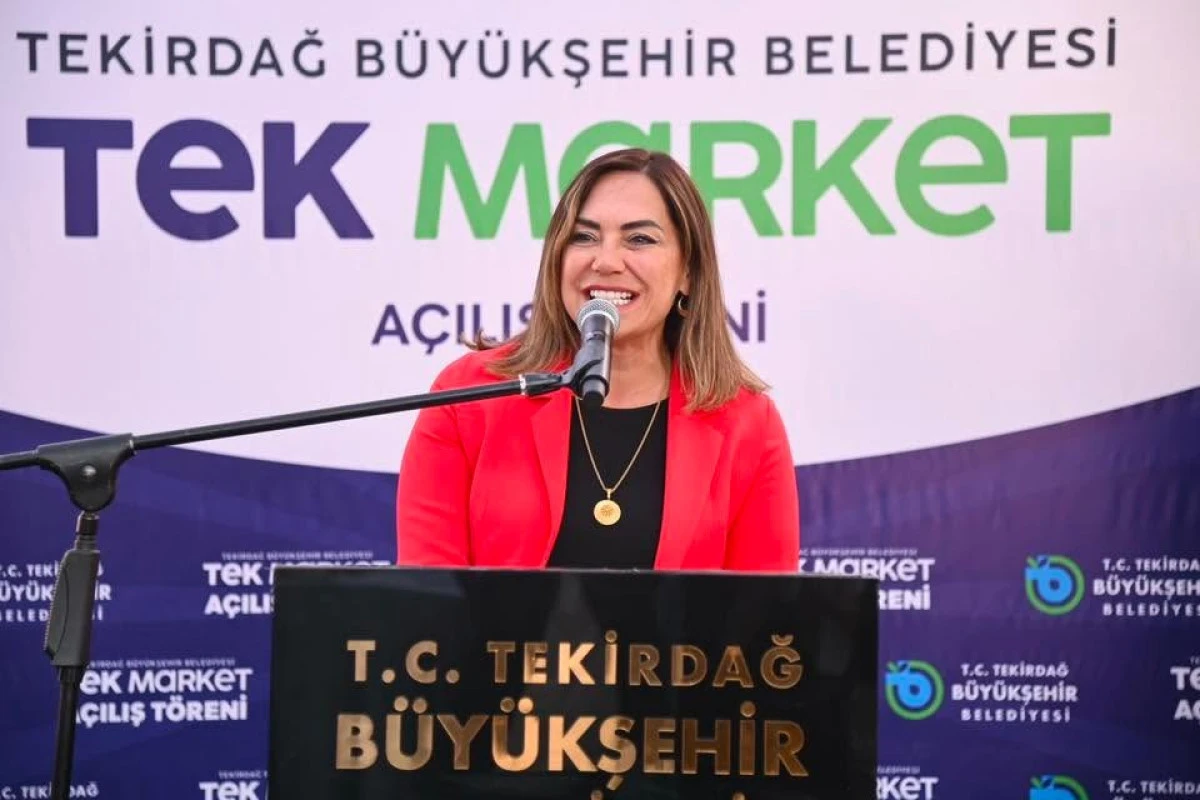 Candan Y&uuml;ceer Verdiği S&ouml;z&uuml; Tutuyor