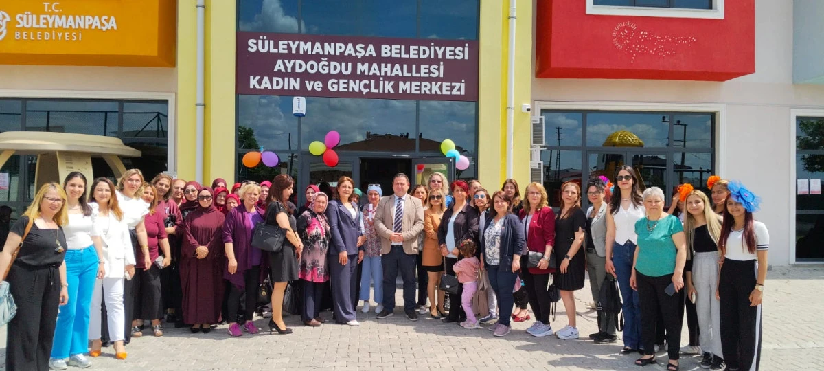 Süleymanpaşa Belediyesi Kursiyerlerinin Yıl Sonu Sergisi Açıldı