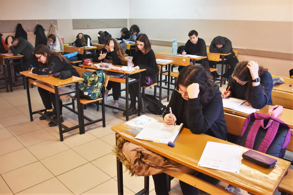 Süleymanpaşa Belediyesinden üniversite adaylarına ücretsiz deneme sınavı