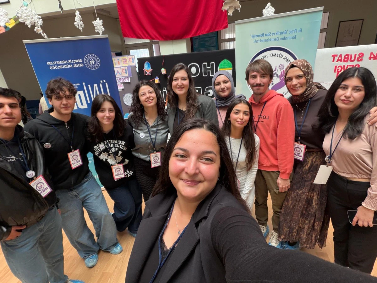 &Uuml;NİVERSİTELİ GEN&Ccedil;LERDEN ENGELLİ AİLELERİNE DESTEK ELİ